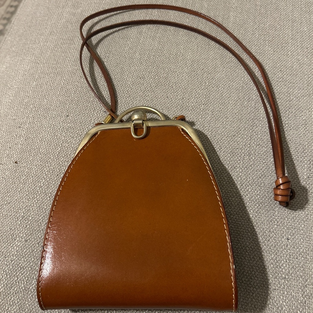 Vintage Brown Leather Coin Purse Crossbody kiss lock